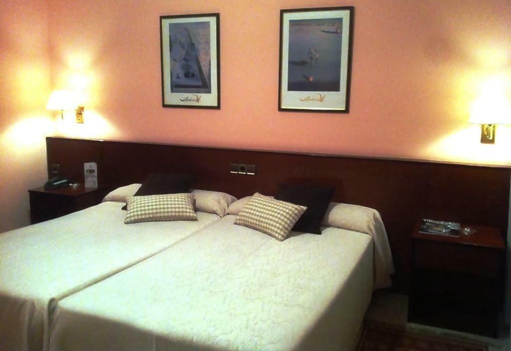 לה סאו דה אורג'ל Hotel La Seu מראה חיצוני תמונה