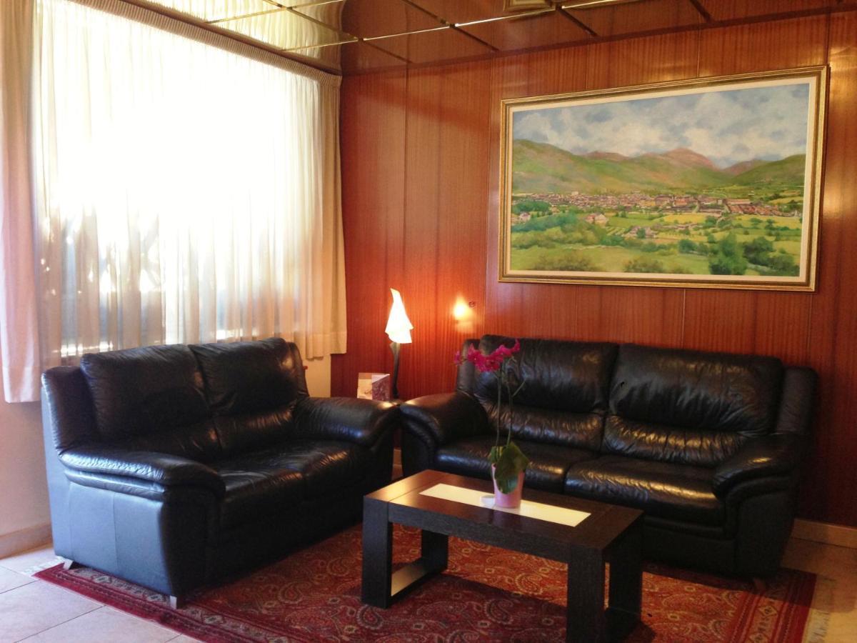 לה סאו דה אורג'ל Hotel La Seu מראה חיצוני תמונה