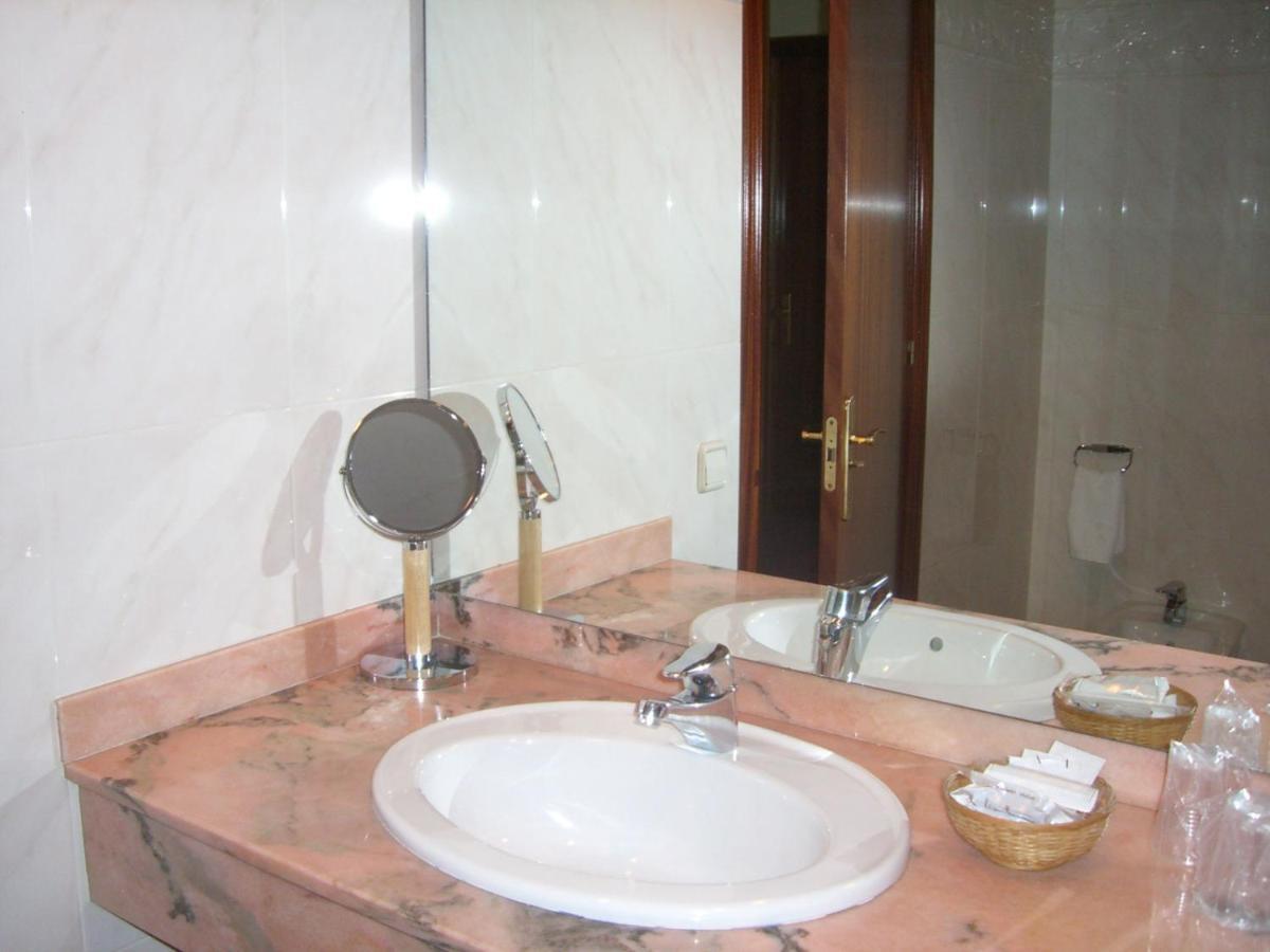לה סאו דה אורג'ל Hotel La Seu חדר תמונה